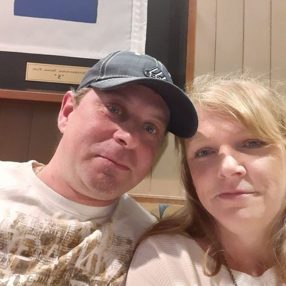 Meet your Posher, Rowena - Picture 1 of 1